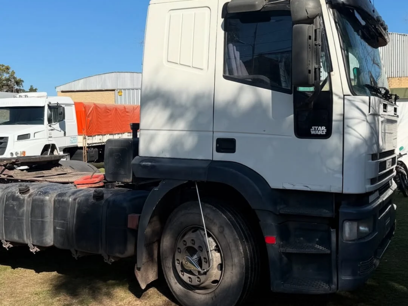 Iveco 450 Eurotech Tractor Modelo 2004 en Venta – Caja Nueva y Técnica al Día