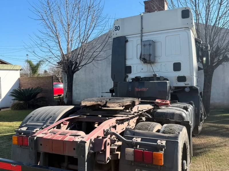 Iveco 450 Eurotech Tractor Modelo 2004 en Venta – Caja Nueva y Técnica al Día