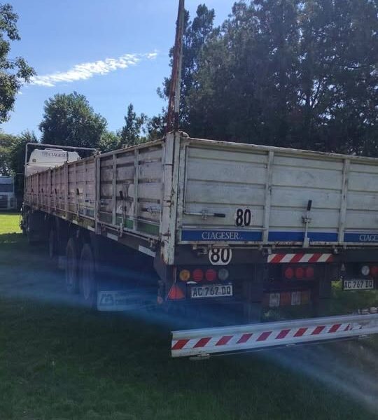 Semirremolque Cormetal 14.50m (2018) – ¡Impecable y Versátil!